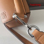 2023年4月原版復刻新作入荷 LOEWE  バッグ huasheng工場24*10.5*16CM