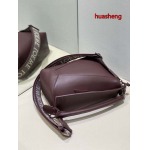 2023年4月原版復刻新作入荷 LOEWE バッグ huasheng工場24*10.5*16.5cm