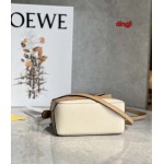 2023年4月原版復刻新作入荷 LOEWE  バッグ dingji工場18*11*7.5cm