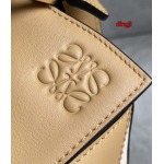 2023年4月原版復刻新作入荷  LOEWE  バッグ dingji工場24*10*14cm