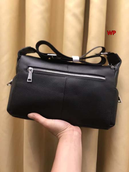 高品質新作入荷 グッチメンズのバッグ wp工場 size:30-20-7