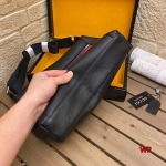 高品質新作入荷 グッチメンズのバッグ wp工場 size:31-21-7cm