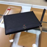 高品質新作入荷  グッチ メンズのバッグ wp工場 size:27cm