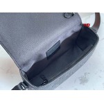 高品質新作入荷ルイヴィトン M81746メンズのバッグ wp工場 size:18x11x6.5CM