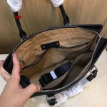 高品質新作入荷ルイヴィト  メンズのバッグ wp工場 size:39*29*7