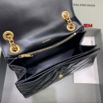 原版復刻新作入荷 バレンシアガバッグ  Hourglass bag  工場人気販売中 SIZE:长31x高20x宽12cm