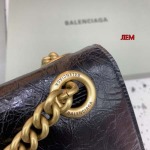 原版復刻新作入荷 バレンシアガバッグ  Hourglass bag  工場人気販売中 SIZE:40x侧宽的5x底宽11x高25cm