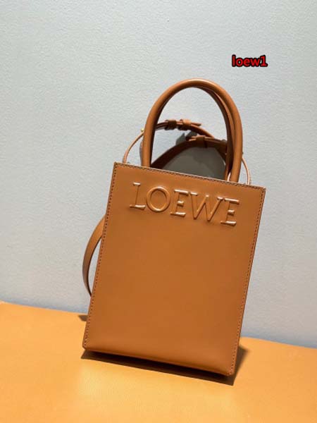 2023年早秋新作入荷高品質 LOEWE バッグ  LOW1工場21-17-6cm