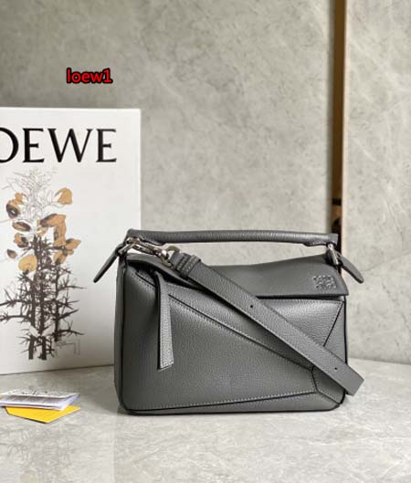 2023年早秋新作入荷高品質 LOEWE バッグ  LOW1工場 size:24*16*10cm