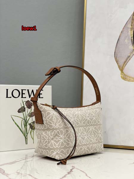 2023年早秋新作入荷高品質 LOEWE バッグ  LOW1工場 size:21x17x12.5