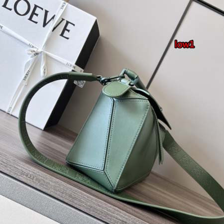 2023年早秋新作入荷高品質 LOEWE バッグ LOW1工場 SIZE:24*16.5*10.5cm