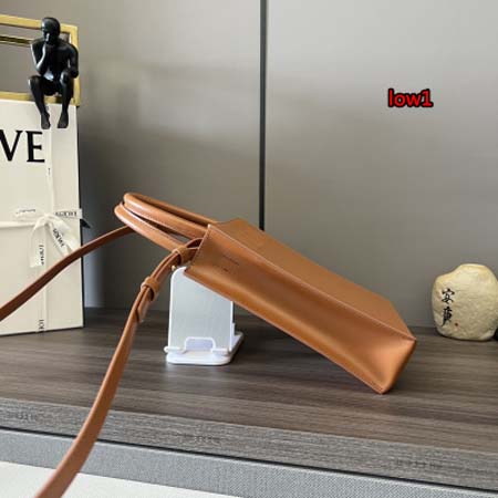 2023年早秋新作入荷高品質 LOEWE バッグ LOW1工場 SIZE:21*17*6CM