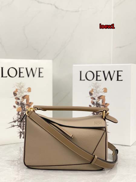 2023年早秋新作入荷高品質 LOEWE バッグ  LOW1...