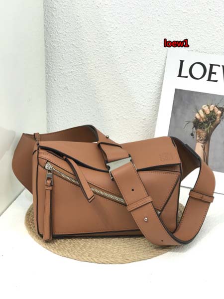 2023年早秋新作入荷高品質 LOEWE バッグ  LOW1...