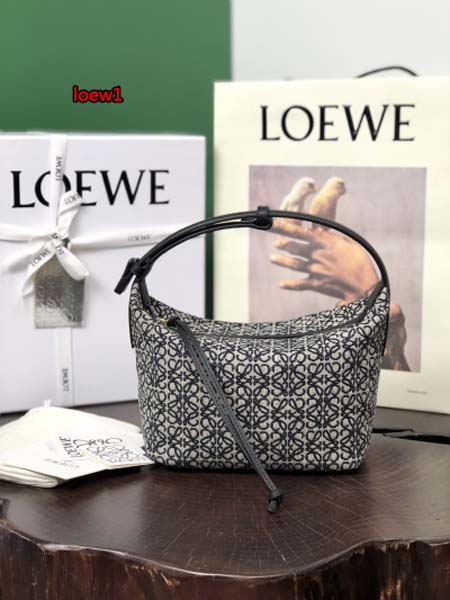 2023年早秋新作入荷高品質 LOEWE バッグ  LOW1...