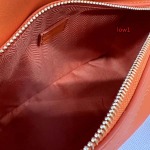 2023年早秋新作入荷高品質 LOEWE バッグ LOW1工場 SIZE:17.5*7.5*10.5cm