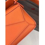 2023年早秋新作入荷高品質 LOEWE バッグ LOW1工場 SIZE:17.5*7.5*10.5cm