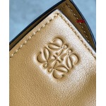 2023年早秋新作入荷高品質 LOEWE バッグ LOW1工場 SIZE:23.9*18*9cm