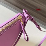 2023年早秋新作入荷高品質 LOEWE バッグ LOW1工場 SIZE:19-13-4