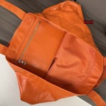 2023年早秋新作入荷高品質 LOEWE バッグ LOW1工場 SIZE:24800