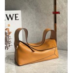 2023年早秋新作入荷高品質 LOEWE バッグ LOW1工場 SIZE:29*12*10cm