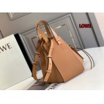 2023年早秋新作入荷高品質 LOEWE バッグ LOW1工場 SIZE:29*14*26cm