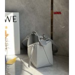 2023年早秋新作入荷高品質 LOEWE バッグ LOW1工場 SIZE:24*10*14cm