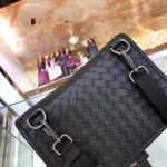 2023年秋冬人気新作入荷Bottega Veneta メンズの胸ポケット 3 工場31x7.5x16cm