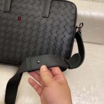 2023年早秋高品質新作入荷Bottega Veneta ビジネスカバンメンズ 3工場36/26.5/5cm