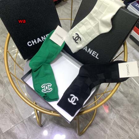 2023年新品人気 CHANEL 靴下一箱3足セット