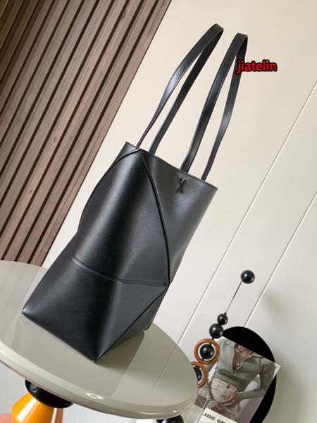 2023年早秋新作入荷高品質 LOEWE バッグ jiatelin工場 SIZE:31～25～14CM