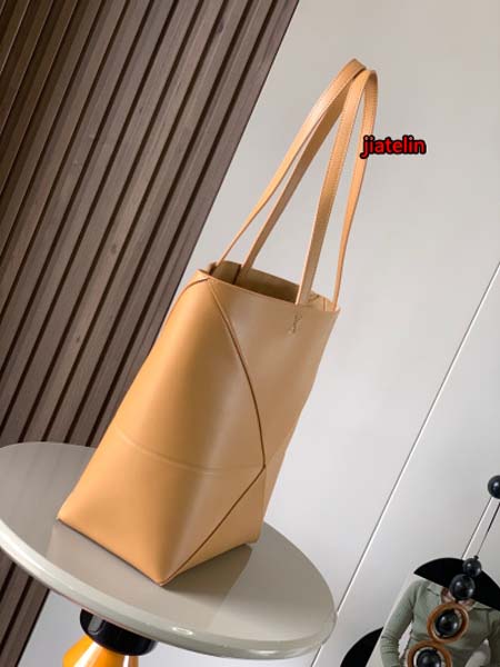 2023年早秋新作入荷高品質 LOEWE バッグ jiatelin工場 SIZE:31～25～14CM