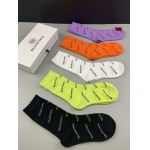 2023年新品人気 バレンシアガ 靴下一箱5足セット