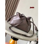 2023年早秋新作入荷高品質 LOEWE バッグ jiatelin工場 SIZE:23CM~18CM~9CM