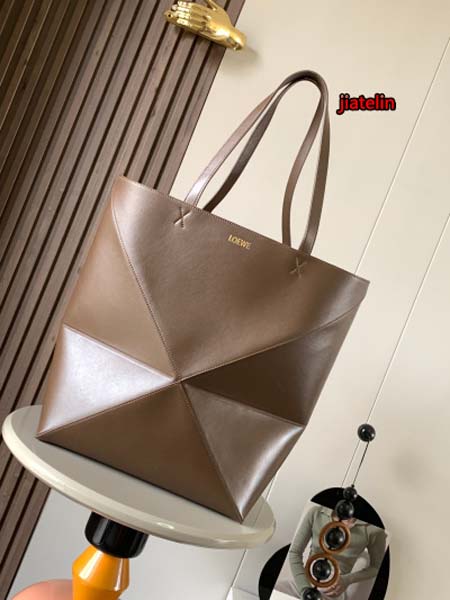 2023年早秋新作入荷高品質 LOEWE バッグ jiate...