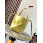 2023年早秋新作入荷高品質 LOEWE バッグ jiatelin工場 SIZE:20CM～16.5CM～9CM