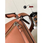 2023年早秋新作入荷高品質 LOEWE バッグ jiatelin工場 SIZE:24CM～16CM～10CM