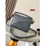 2023年早秋新作入荷高品質 LOEWE バッグ jiatelin工場 SIZE:18～12.5～8CM