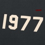 2023年10月20日秋冬人気新品入荷 FEAR OF GOD 長袖 TシャツZUANSHI工場