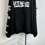 2023年10月27日秋冬新品入荷VETEMENTS スウェット A.I工場