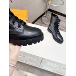 原版復刻新作入荷ルイヴィトン女性 ショートブーツ FOYE工場 SIZE: 35-41