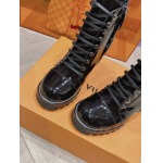 原版復刻新作入荷ルイヴィトン女性 ショートブーツ FOYE工場 SIZE: 35-41