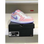 新作入荷Air Jordan 1 Low NIKE 女性スニーカー BOBO工場.SIZE:36-40