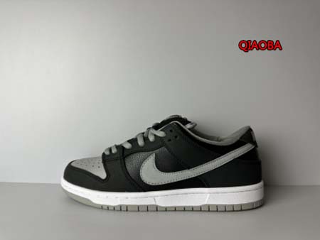 新作入荷 Nike Dunk Low NIKE スニーカー ...