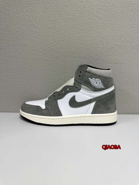 新作入荷 Jordan Air Jordan 1 High ...