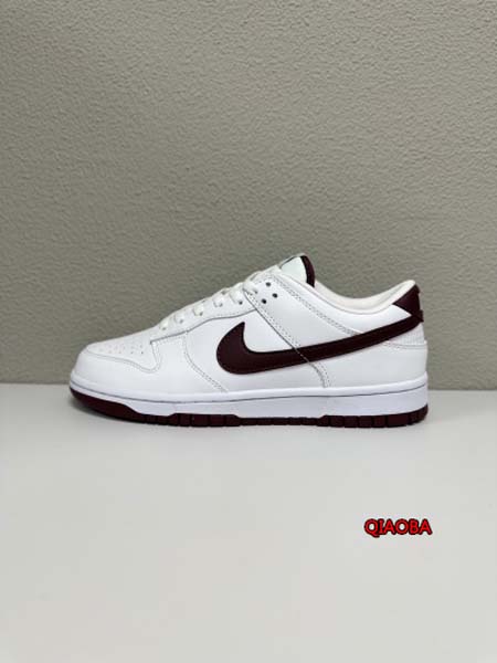 新作入荷 Nike Dunk Low NIKE スニーカー ...