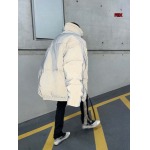 2023年11月9日秋冬人気新作入荷FOG FEAR OF GOD ESSENTIALS 綿入れの服アウター FEIX 工場