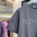 2024年春夏人気新品入荷バレンシアガ 半袖 Tシャツ30工場