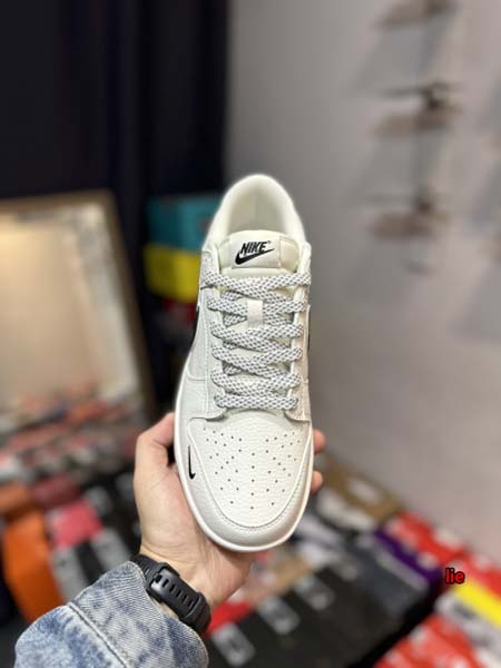 2024新品 NIKE DUNK ナイキ スニーカー LIE工場