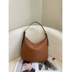 2024年秋冬1月4日人気新品入荷CELINE バッグqb工場30 x28.5x8